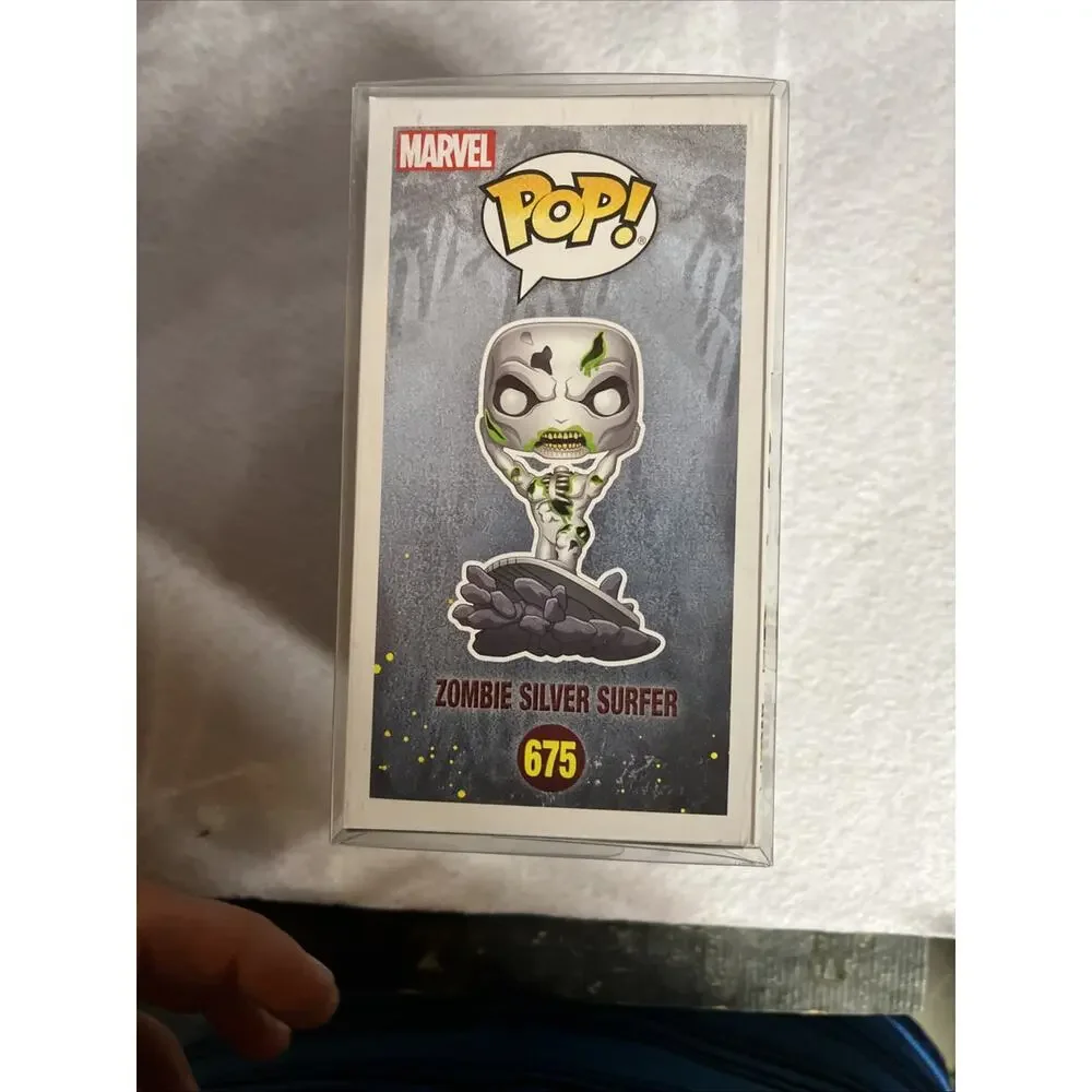 Funko Pop ZOMBIE SILVER SURFER Hot Topic EXCLUSIVE Marvel Zombies